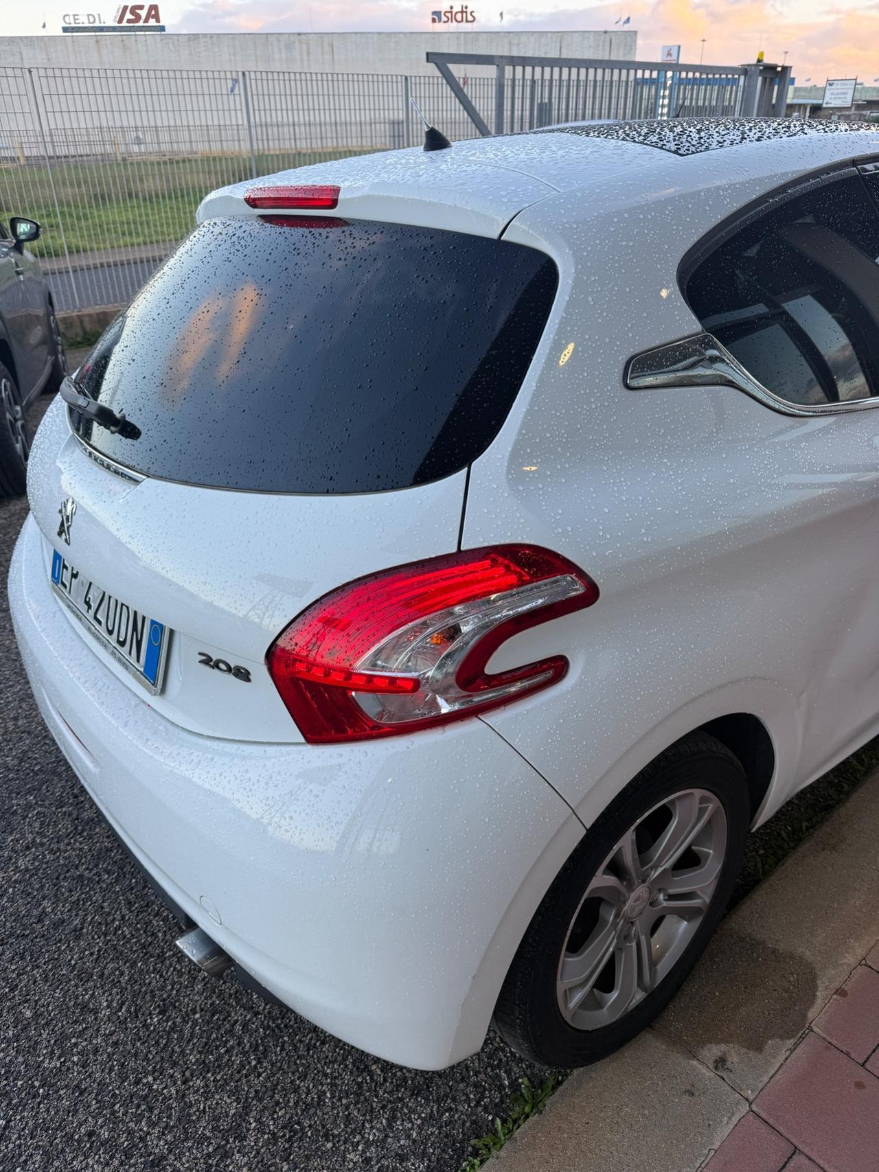 Peugeot 208 1.2 VTi 82 CV 3 porte Allure TETTO PANORAMA