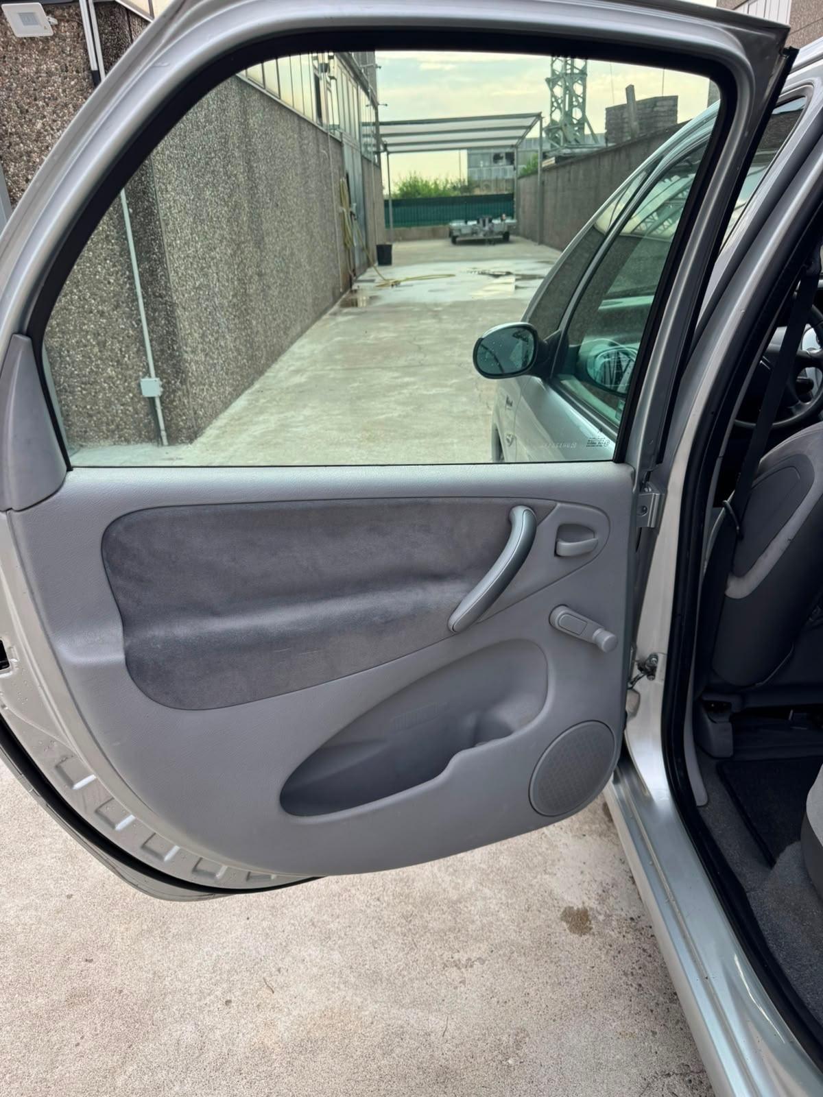 Citroen Xsara Picasso 1.6 benzina-gpl valido 2029 euro4