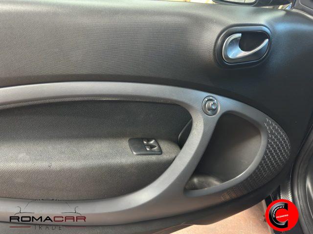 SMART ForTwo BRABUS 0.9 Turbo twinamic Xclusive PARISBLUE!