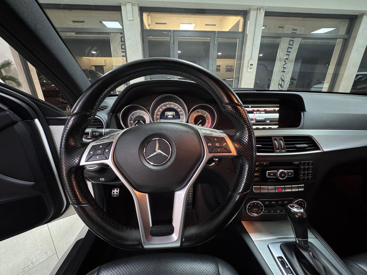 Mercedes-Benz C 220 avantgarde CDI BlueEFFICIENCY