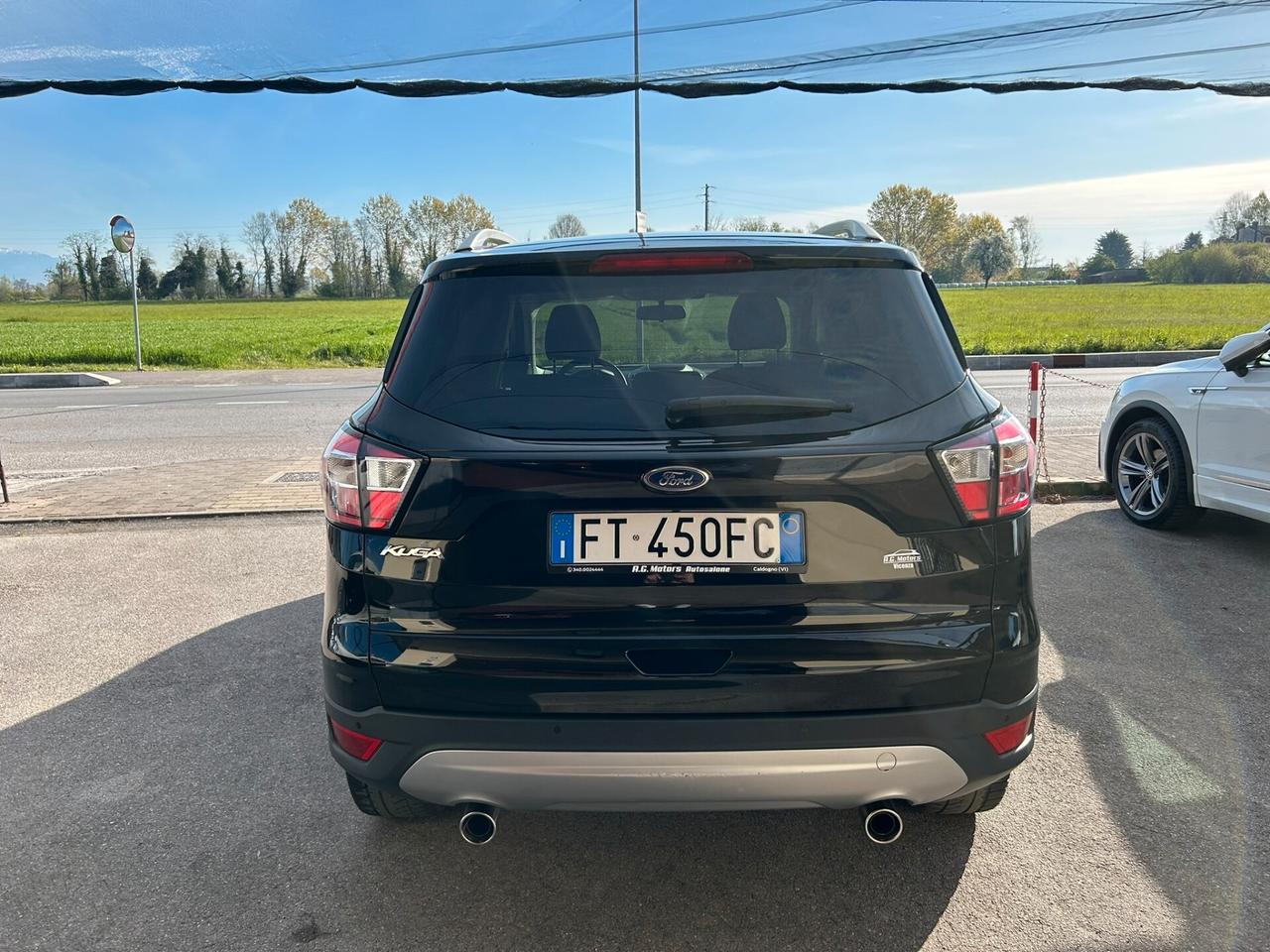 Ford Kuga 1.5 TDCI 120CV Business Powershift