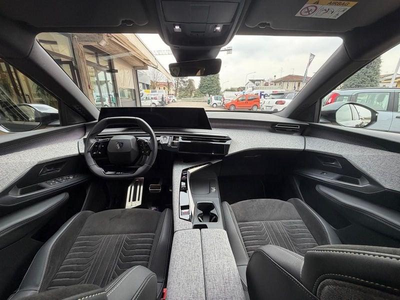 Peugeot 3008 Hybrid 136 GT e-DCS 6