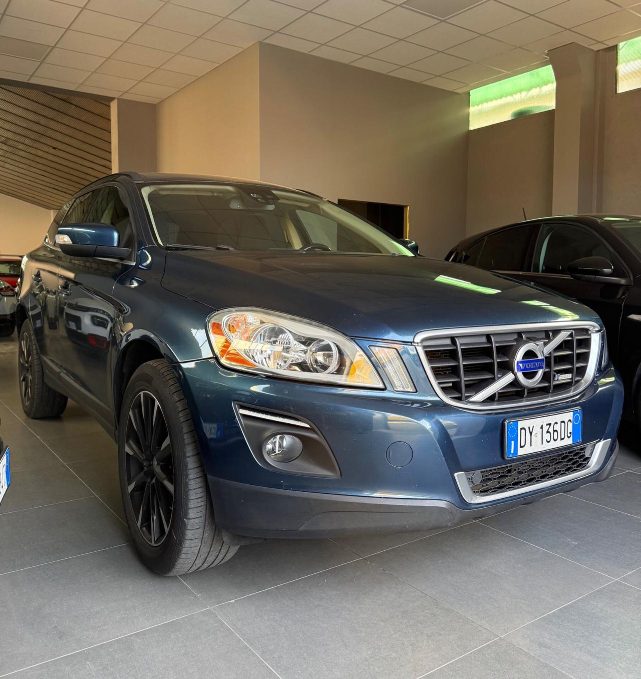 Volvo XC 60 2.4 D5 Summum