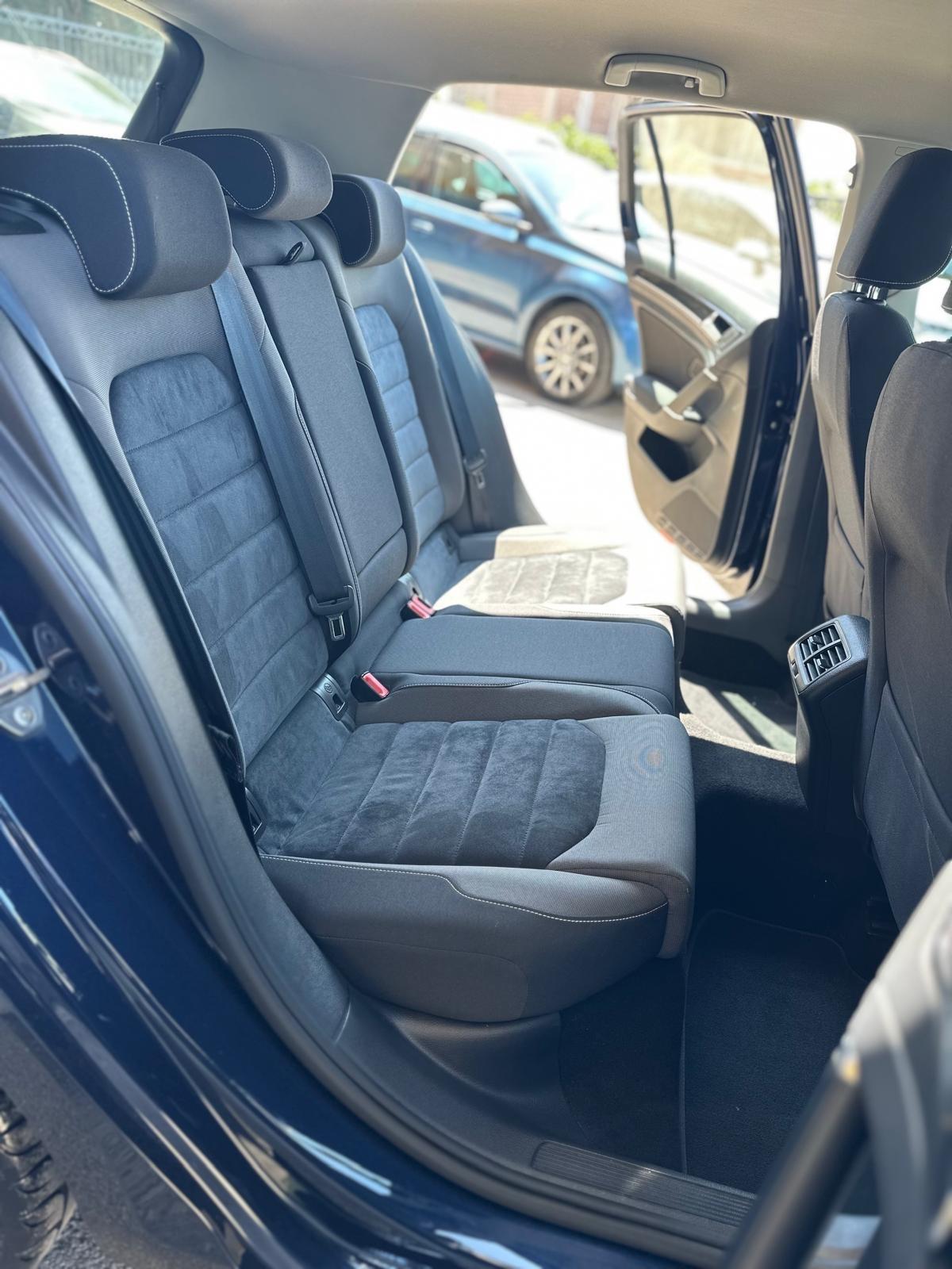 Volkswagen Golf Business 1.6 TDI 5p. Highline BlueMotion Technology