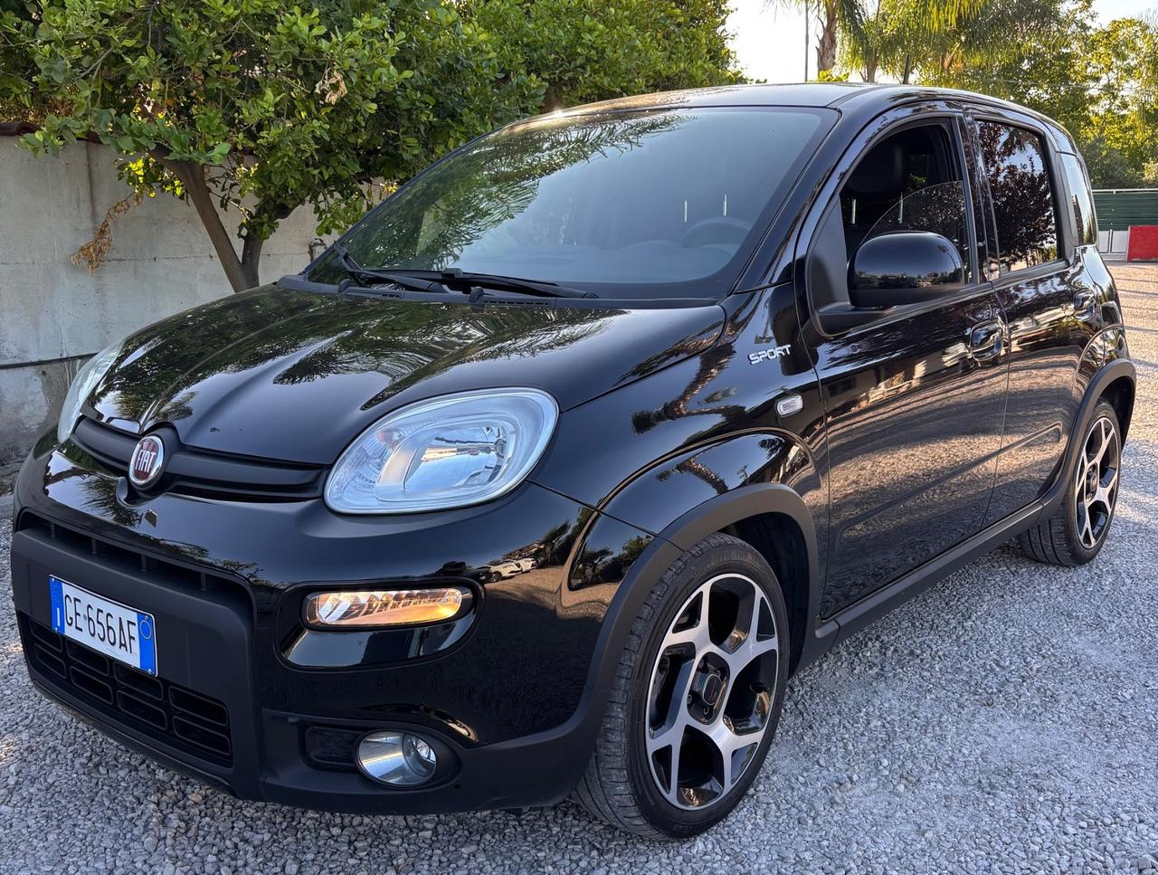 Fiat Panda 1.0 FireFly S&S Hybrid Sport