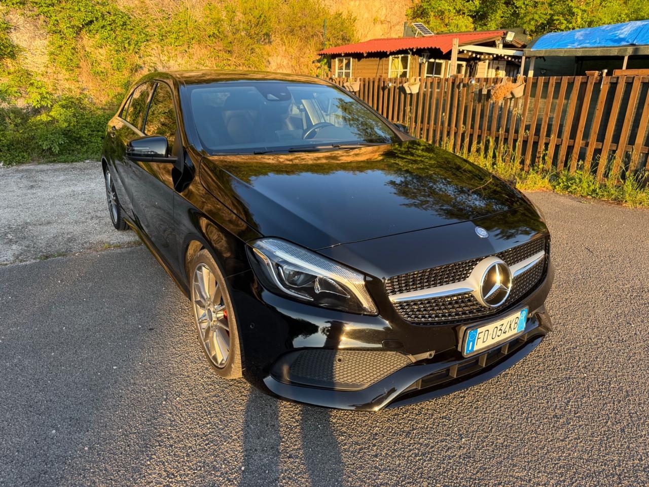Mercedes-benz A 200 d Premium. AMG