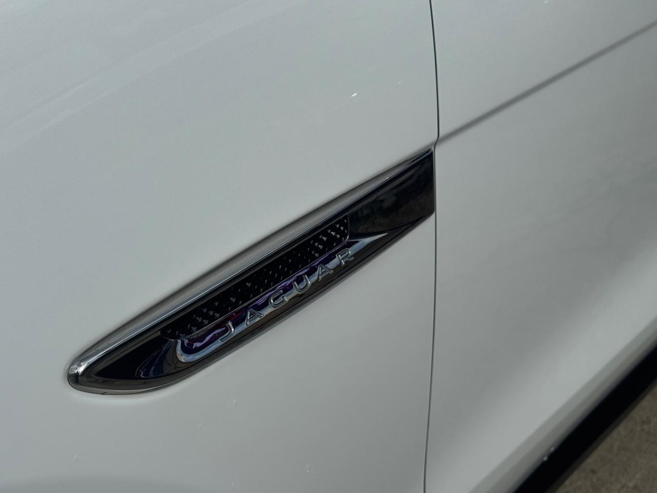JAGUAR F-PACE 20D 180 CV PRESTIGE FULL TETTO VIRTUAL