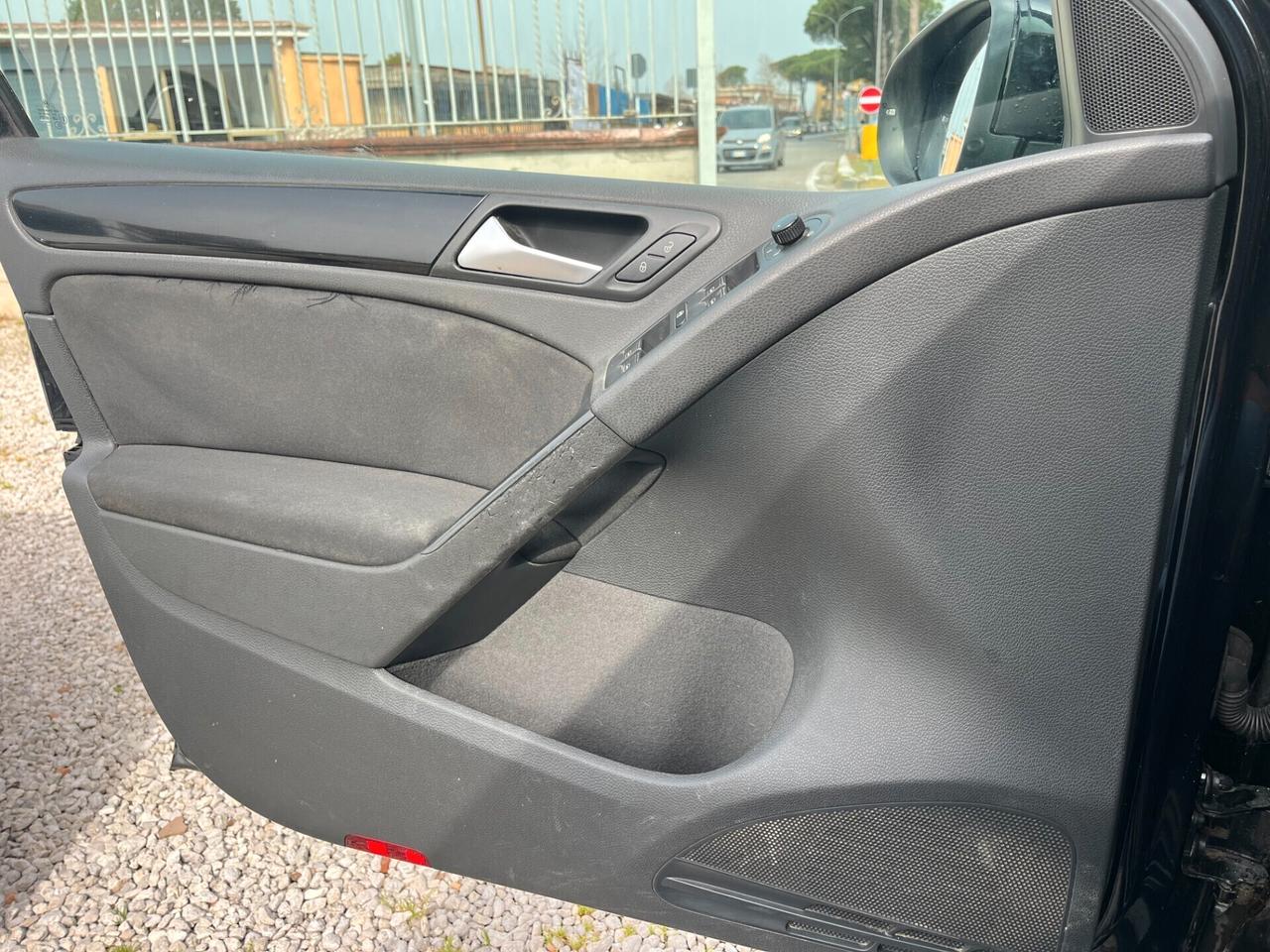 Volkswagen Golf 1.6 5p. Comfortline KM CERTIFICATI 2009