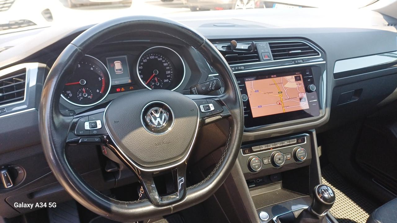 Volkswagen Tiguan 1.6 TDI R-LINE TETTO APRIBILE