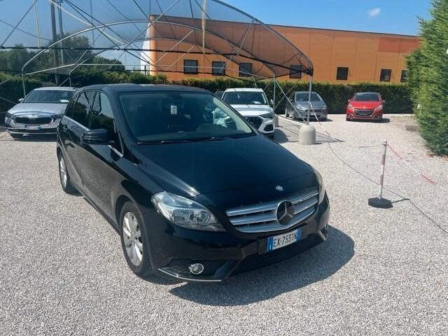 Mercedes-Benz B 180 Cdi Premium - Motore Mercedes 1.8 cc 109 Cv