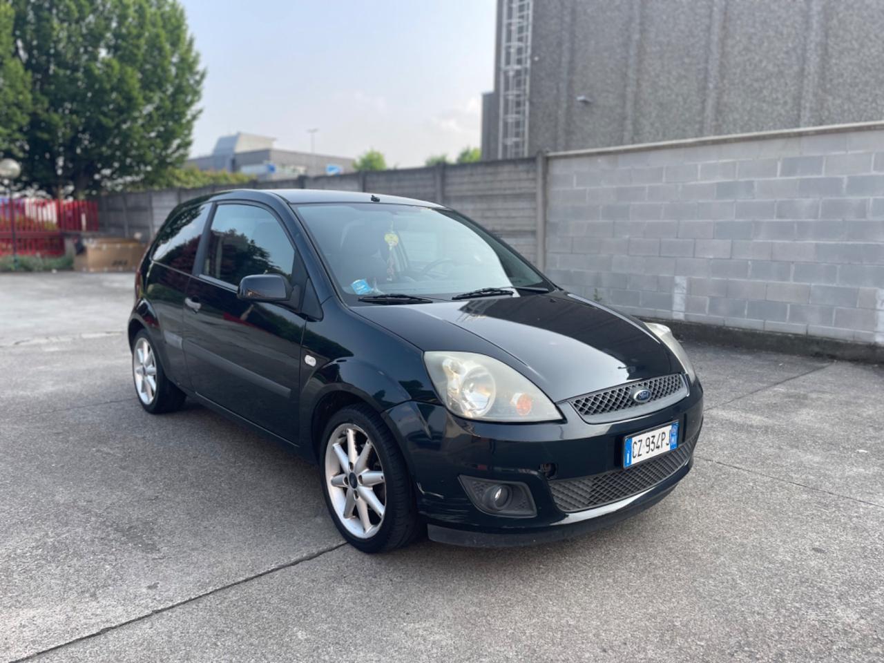 Ford Fiesta 1.2 16V 3p. Ghia