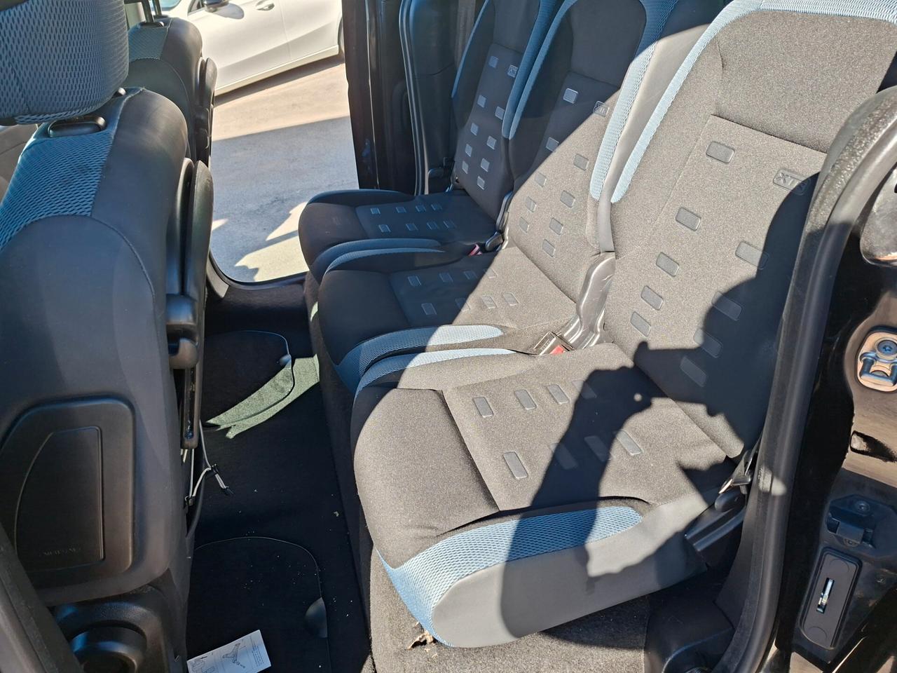 Citroen Berlingo 1.6 HDi 90CV XTR Theatre 2012 full