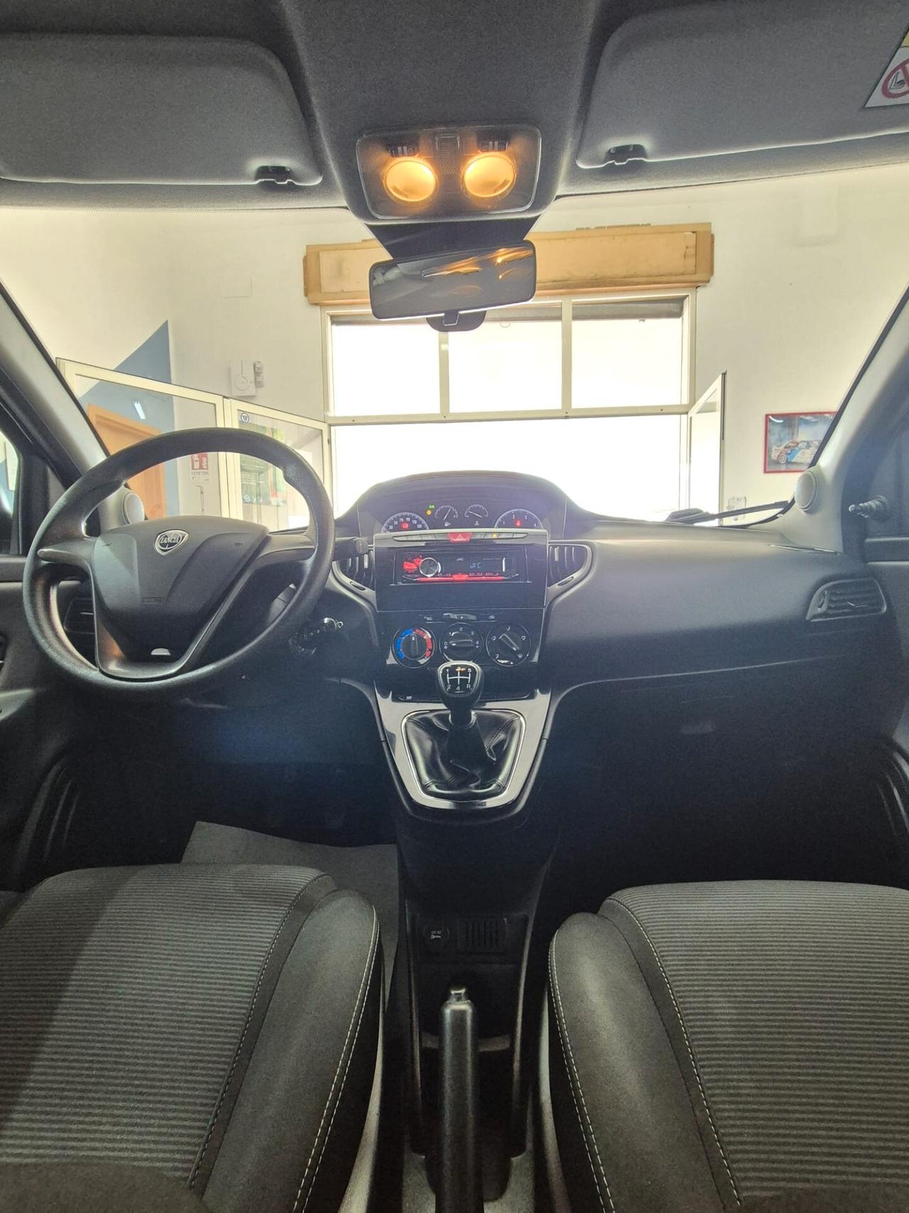 Lancia Ypsilon 1.3 MJT 16V 95 CV 5 porte S&S Gold