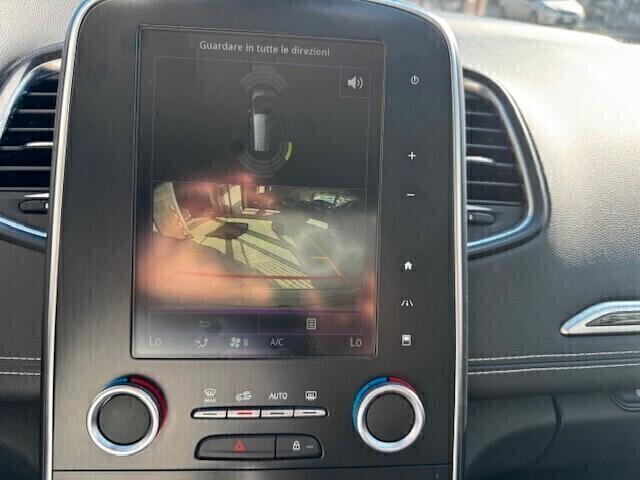 Renault Grand Scenic dCi 8V 110 CV EDC Energy Sport Edition2