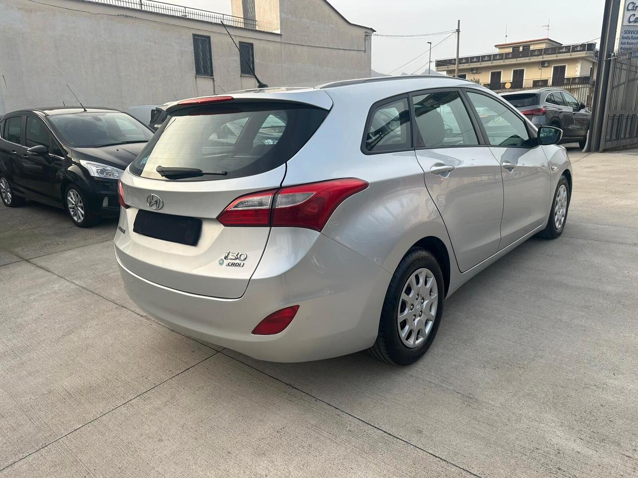 Hyundai i30 1.6 CRDi STATION WAGON Comfort