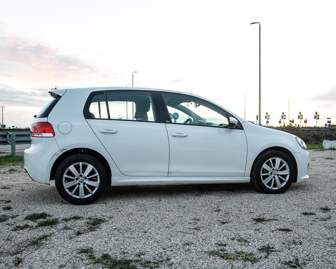 Volkswagen Golf 5p 1.6 tdi sport edition