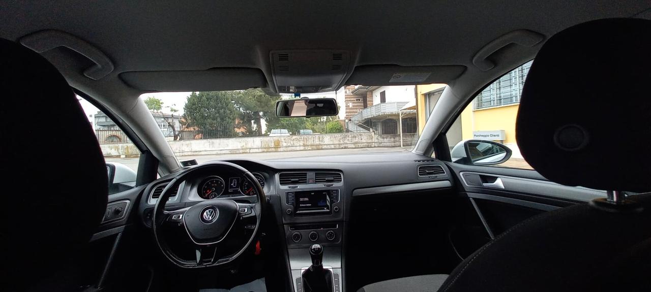Volkswagen Golf 7 Blue Motion Tech & Sound cc. 1.2 Benzina Manuale 5 Porte 5 Posti UTILIZZABILE ANCHE PER I NEOPATENTATI 2025...!!!!