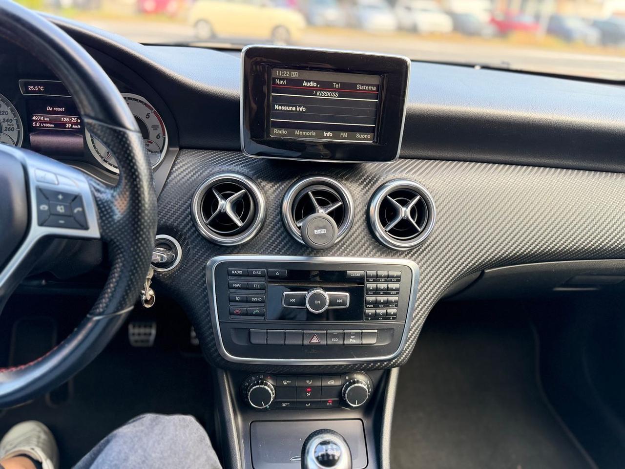 Mercedes-Benz 180 Premium #50280