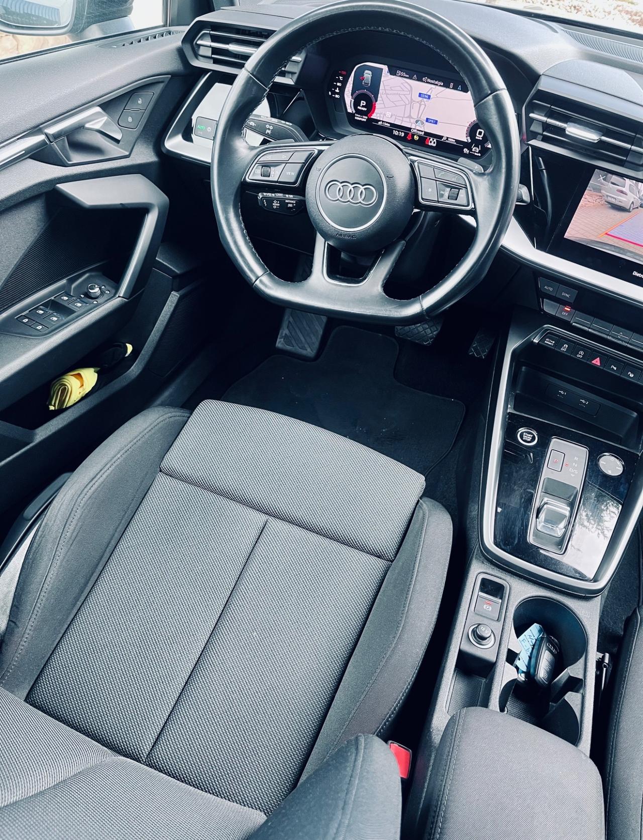 Audi A3 Sedan 35 TDI S tronic line edition