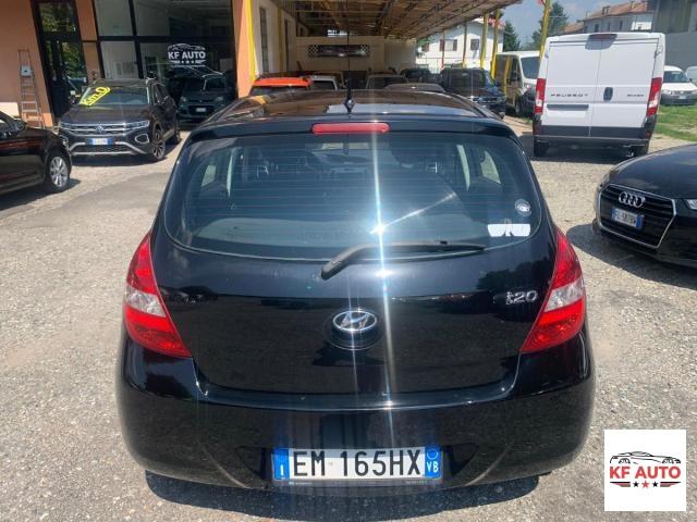 HYUNDAI - i20 5p 1.2 Sound Edition