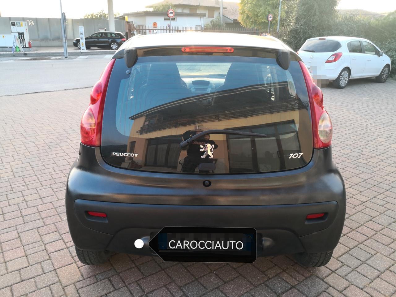 Peugeot 107 5p. Plaisir Aygo e C1 neopatentati