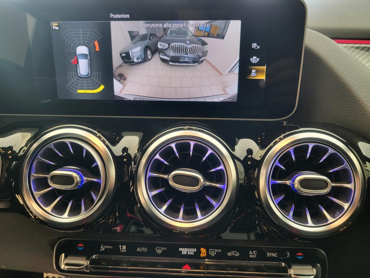 Mercedes Gla 200 d Automatic Premium+Fari Multibeam+Luci Ambiente..