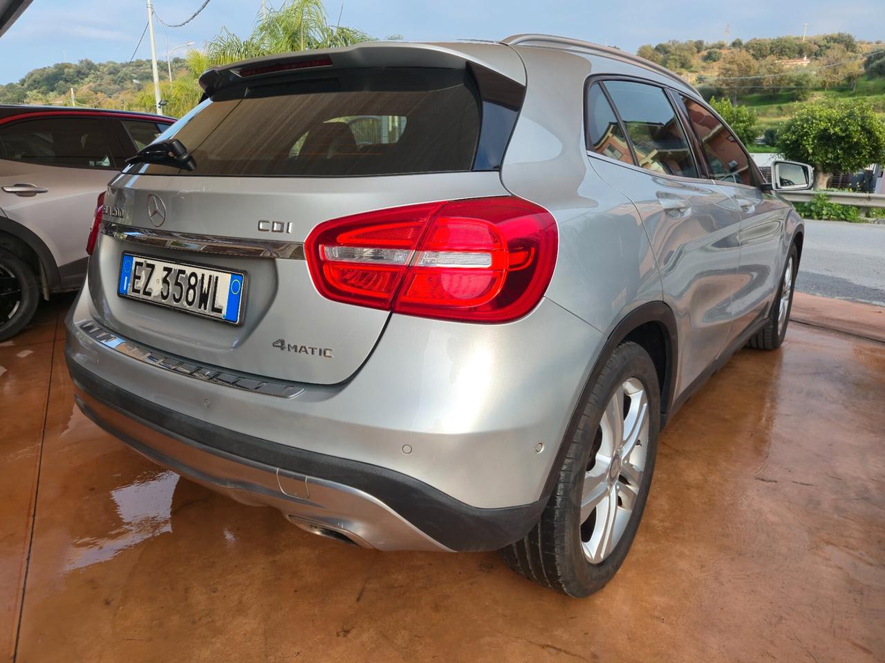 Mercedes-benz GLA 200 d Automatic 4Matic Premium
