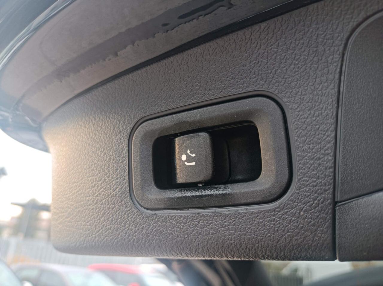 Mercedes-benz GLA 200 d Automatic 4Matic Sport Plus