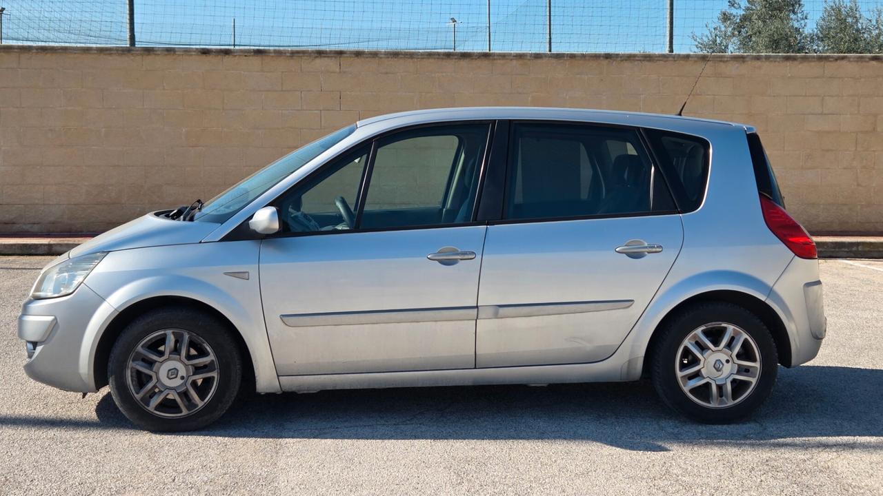 Renault Scenic Scénic 1.5 dCi/105CV Serie Speciale