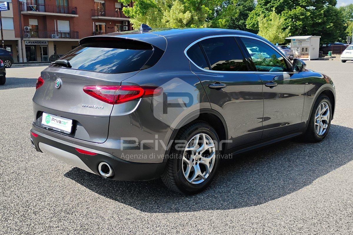 ALFA ROMEO Stelvio 2.2 Turbodiesel 190 CV AT8 RWD Executive
