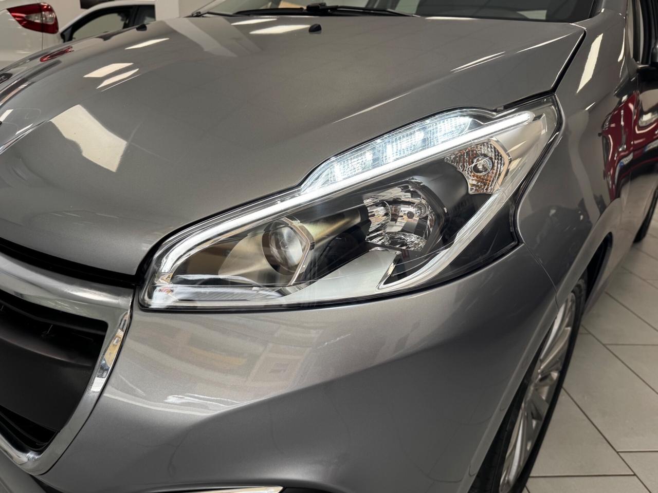 Peugeot 208 BlueHDi 100 S&S 5 porte Allure