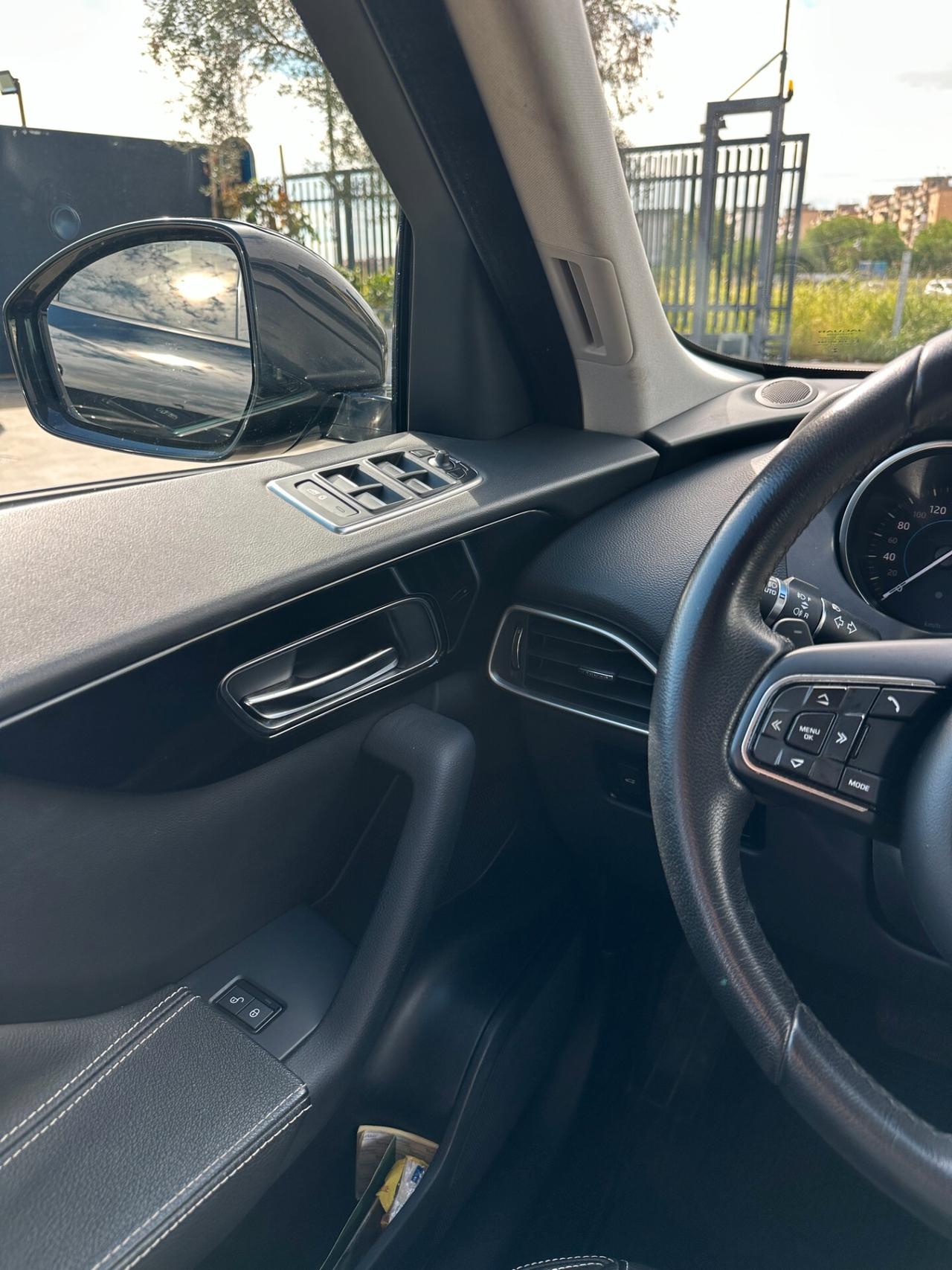 Jaguar F-Pace 2.0 D 180 CV
