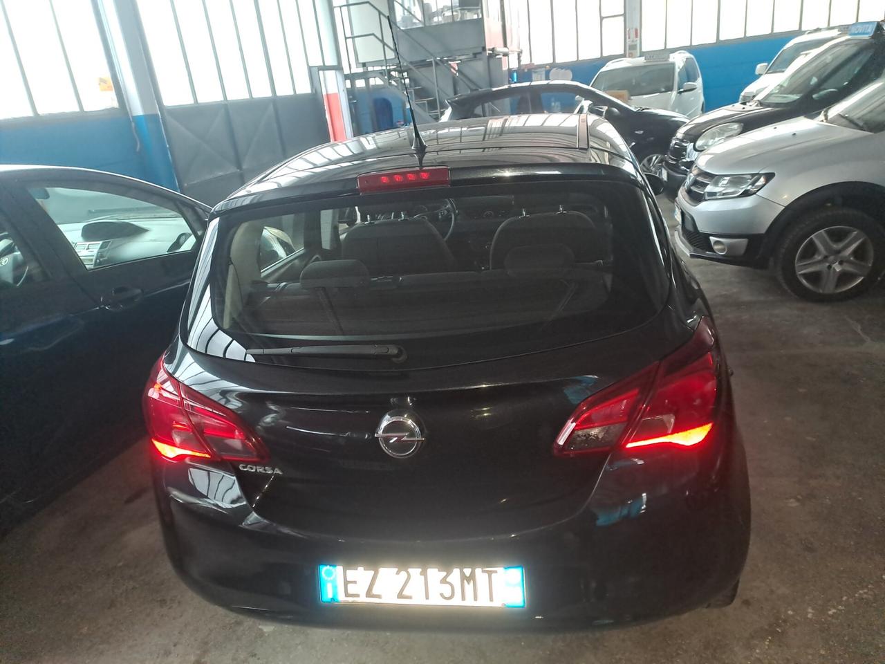 Opel Corsa 1.4 90CV GPL Tech 5 porte Cosmo