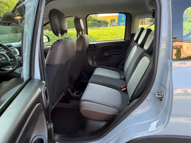 FIAT Panda CROSS 0.9 TwinAir Turbo S&S 4x4 5 POSTI