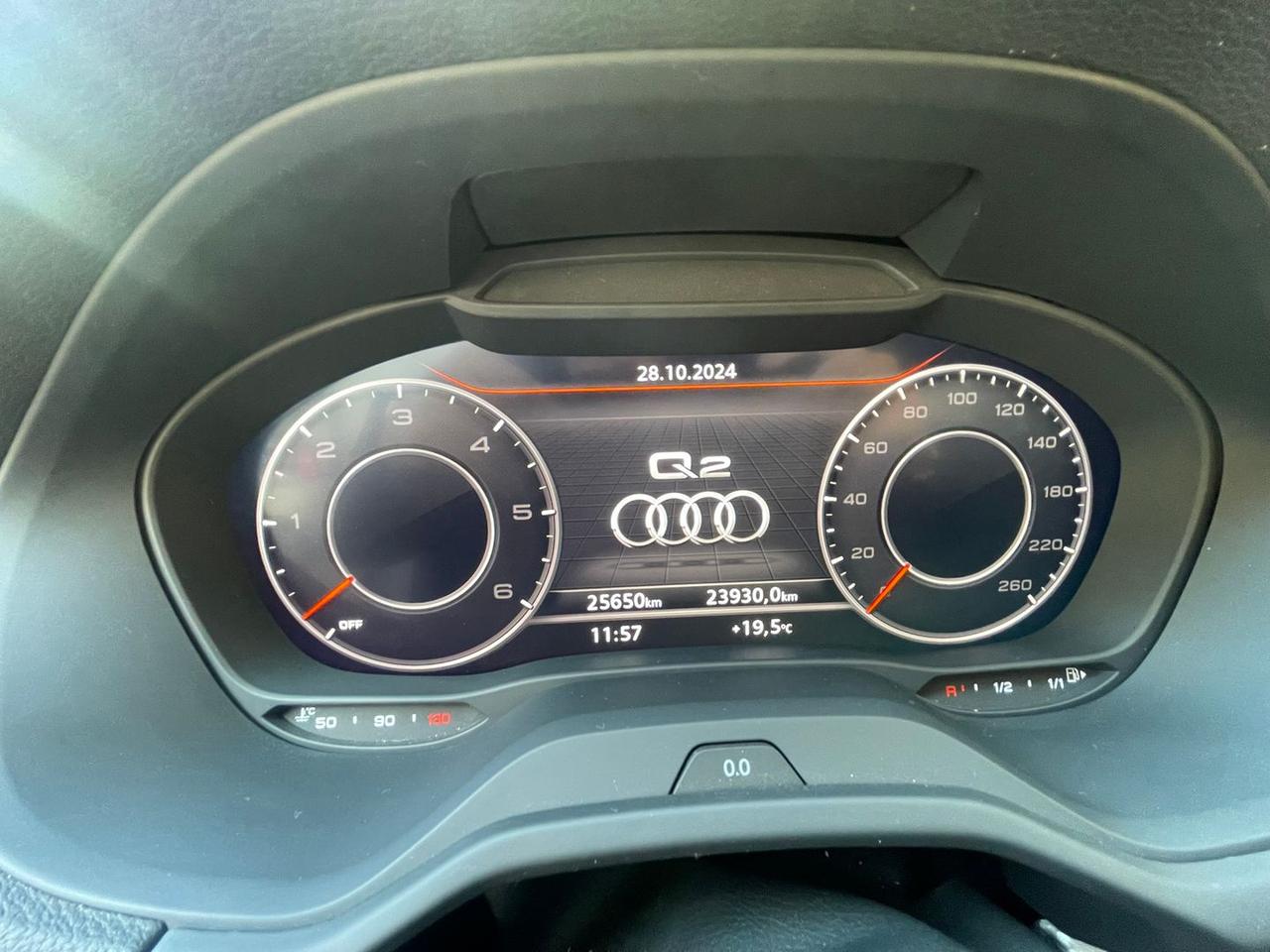 Audi Q2 Business Advanced