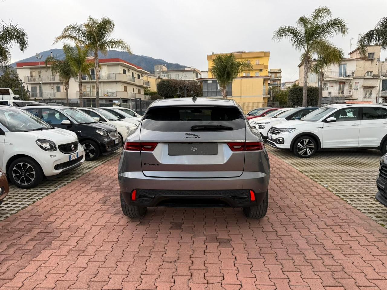 Jaguar E-Pace 2.0D I4 163 CV AWD Auto R-Dynamic HSE