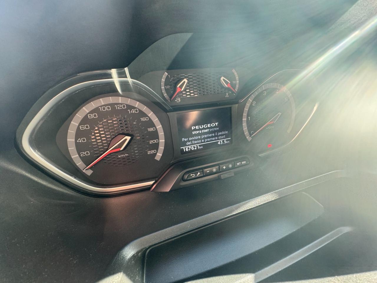 Peugeot Rifter GT Line 1.5 BlueHDi - AUTOMATICO N1