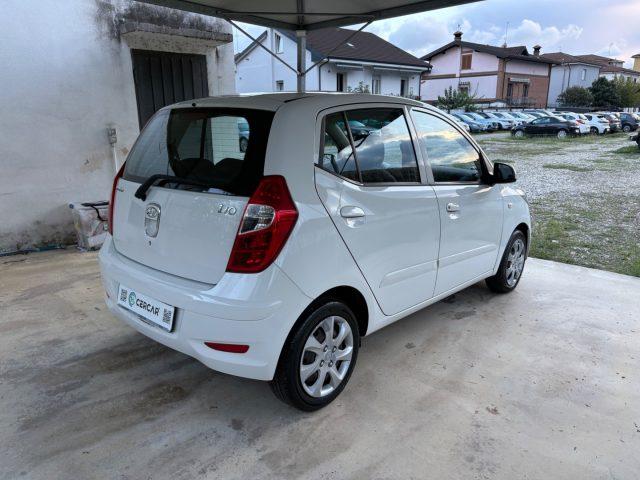 HYUNDAI i10 1.1 12V EURO 5 BENZ OK NEOP POCHISSIMI CHILOMETRI