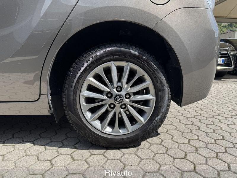 Toyota Verso 1.6 Active