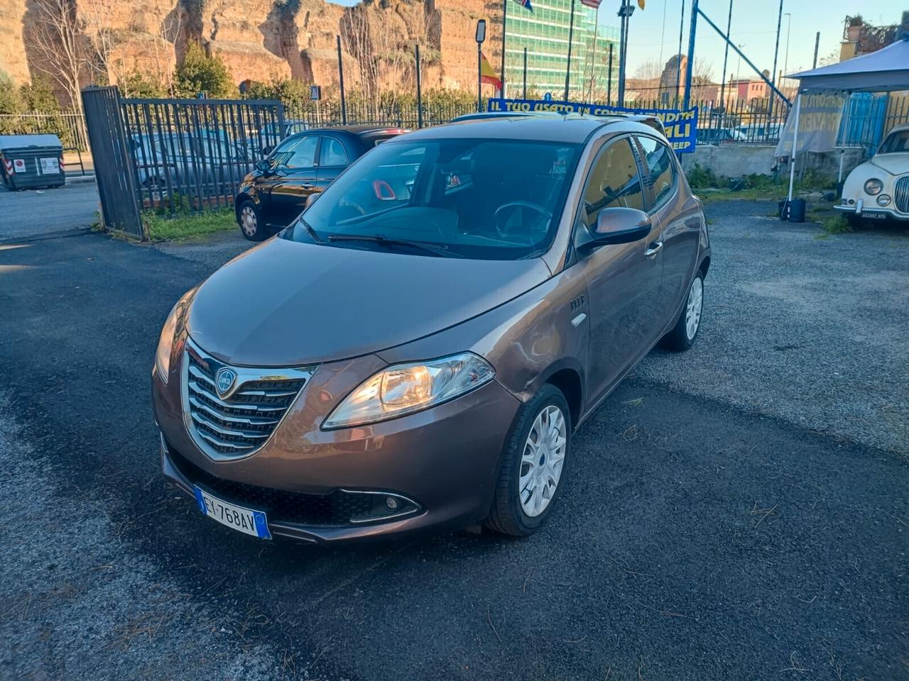 Lancia Ypsilon 1.2 Elle ***NEOPATENTATI***