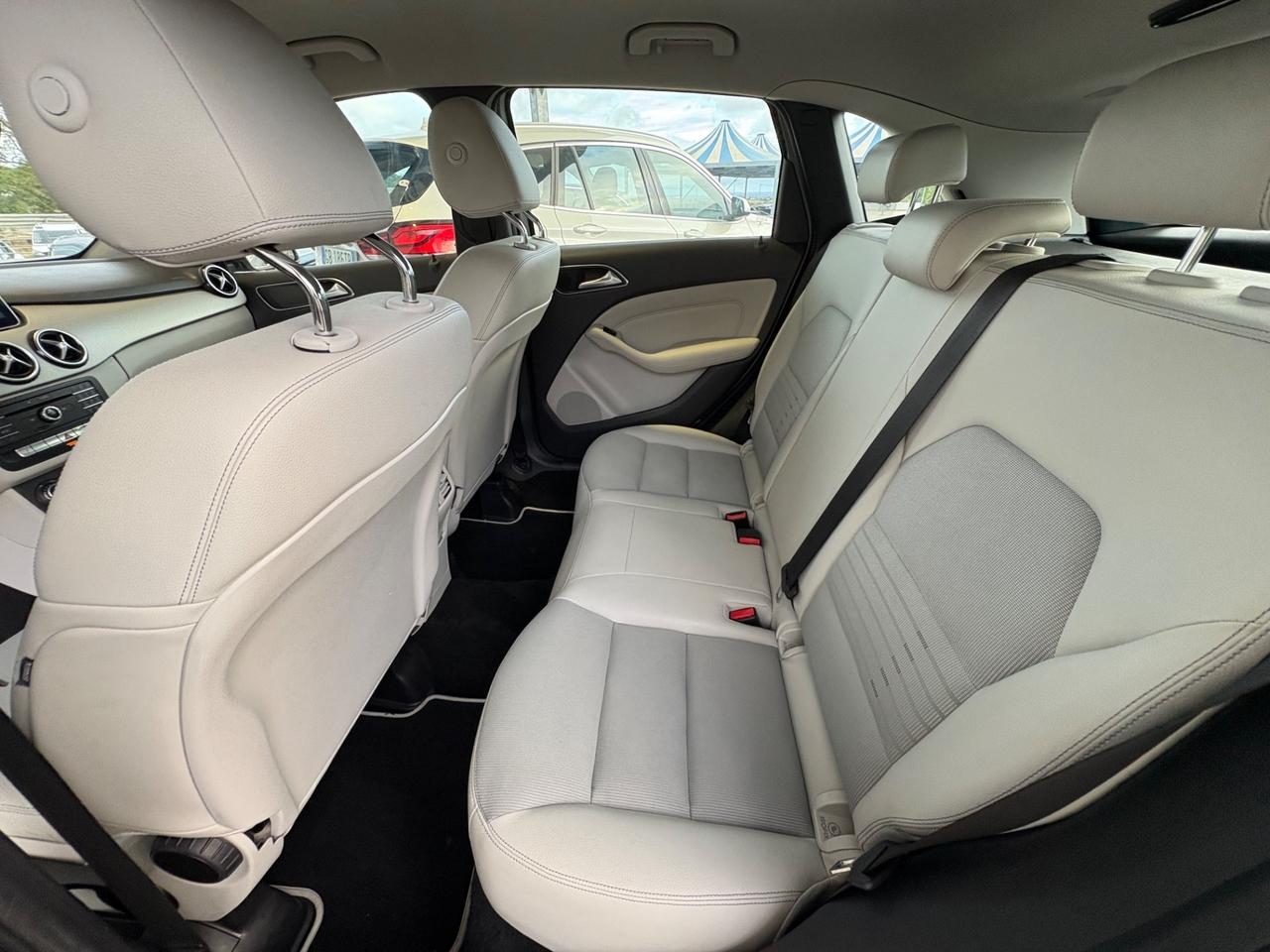 Mercedes-benz B 180 d Executive