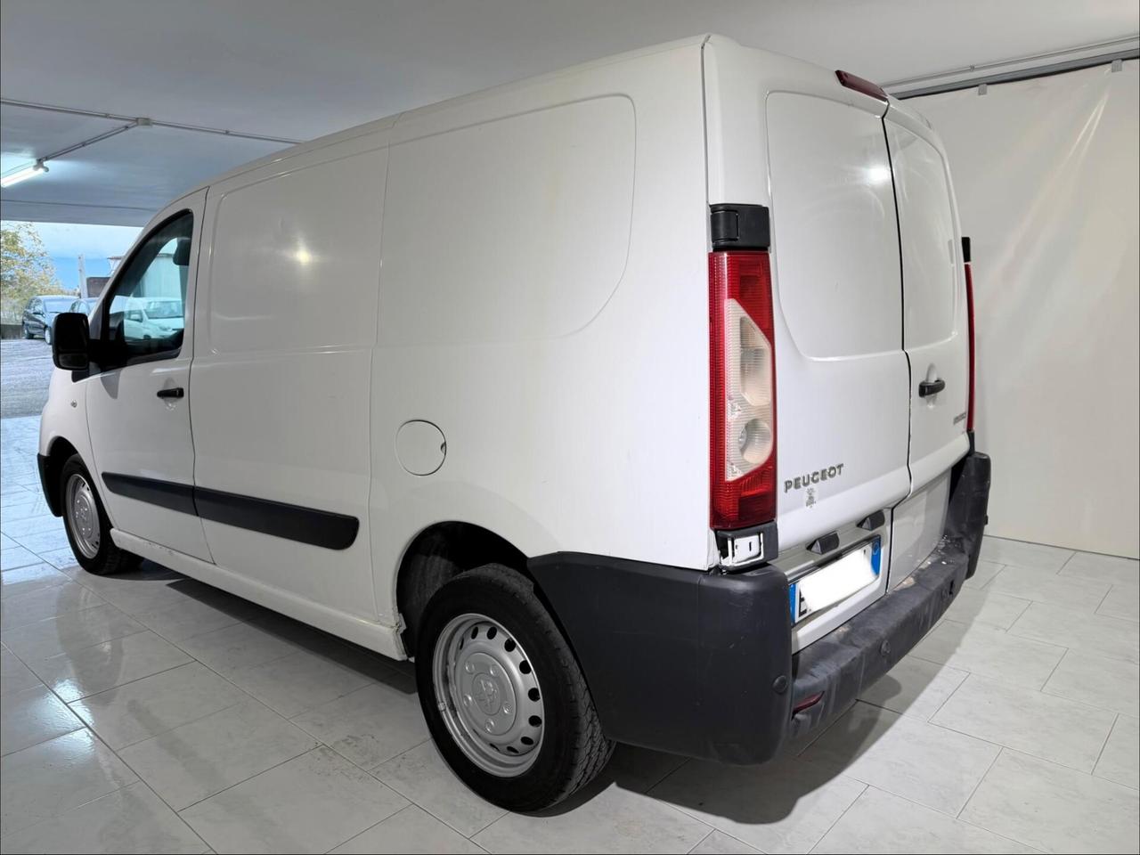 Peugeot Expert 2.0 HDi 125CV COIBENTAZIONE INTERNA 3POSTI