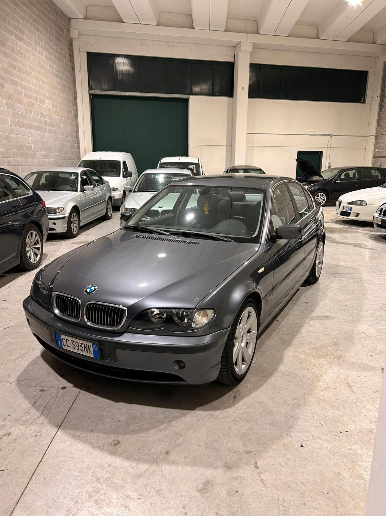 Bmw 330 330d turbodiesel cat 4 porte Attiva