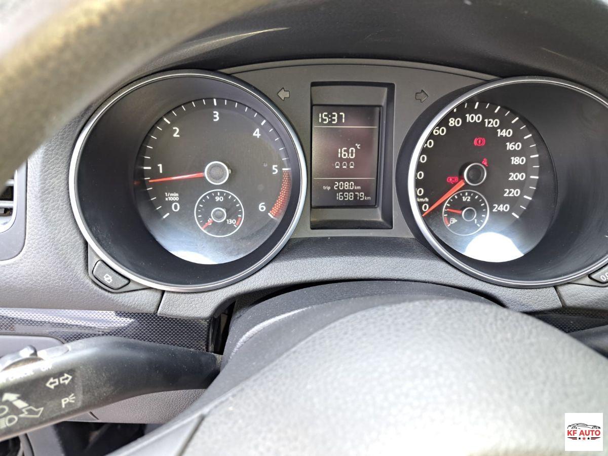 VOLKSWAGEN - Golf 1.6 tdi Comfortline 5p