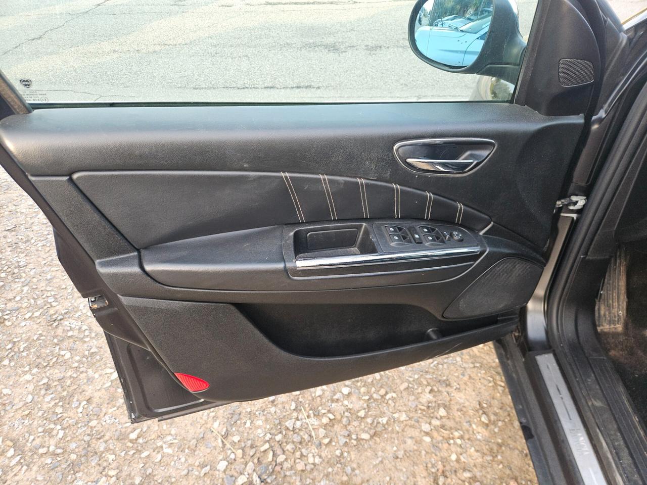 Lancia Delta 1.9 MJT Twinturbo DPF Gold