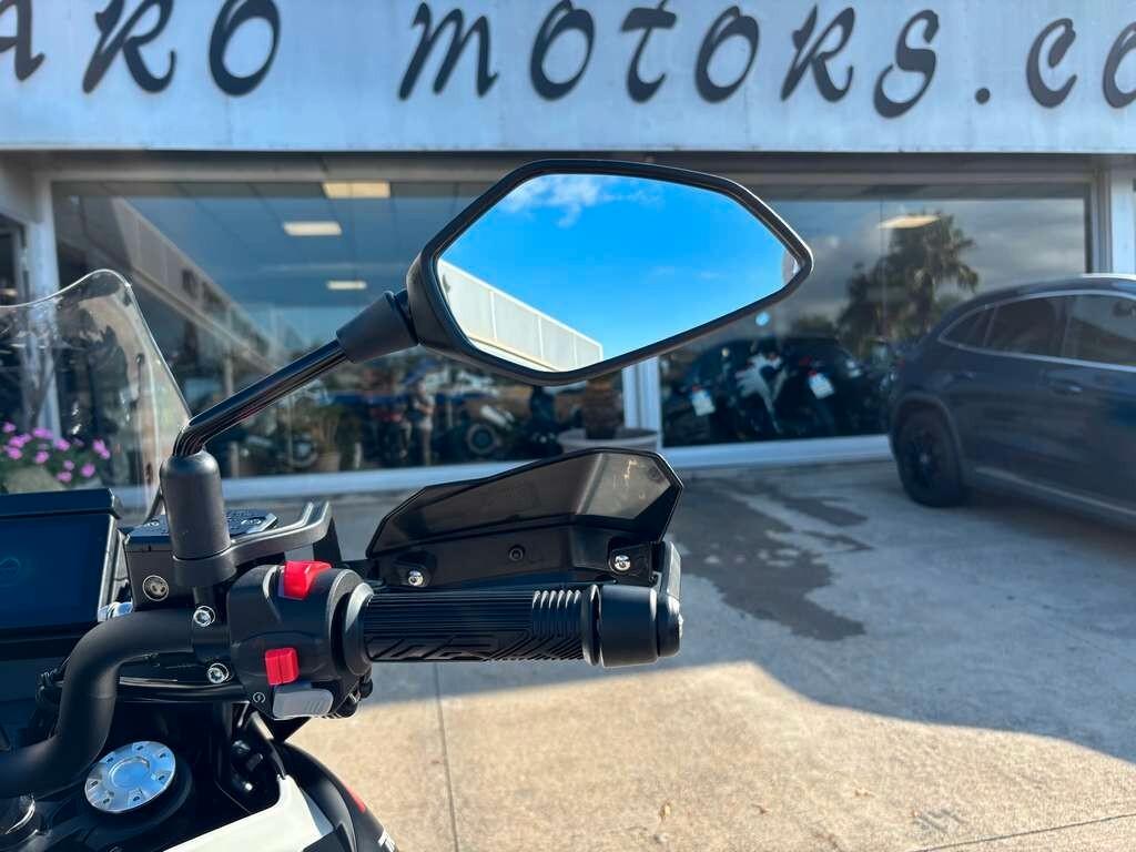 Benelli TRK 702 X 2024 / KM 6.000 Tua a solo 55 Euro al mese