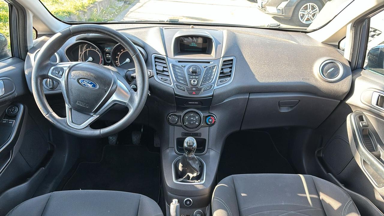 FORD FIESTA 1.4 GPL - 2015