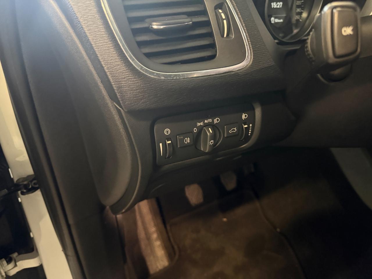 Volvo V40 D2 1.6 SUMMUM