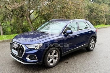 AUDI Q3 35 TDI S tronic Business Advanced