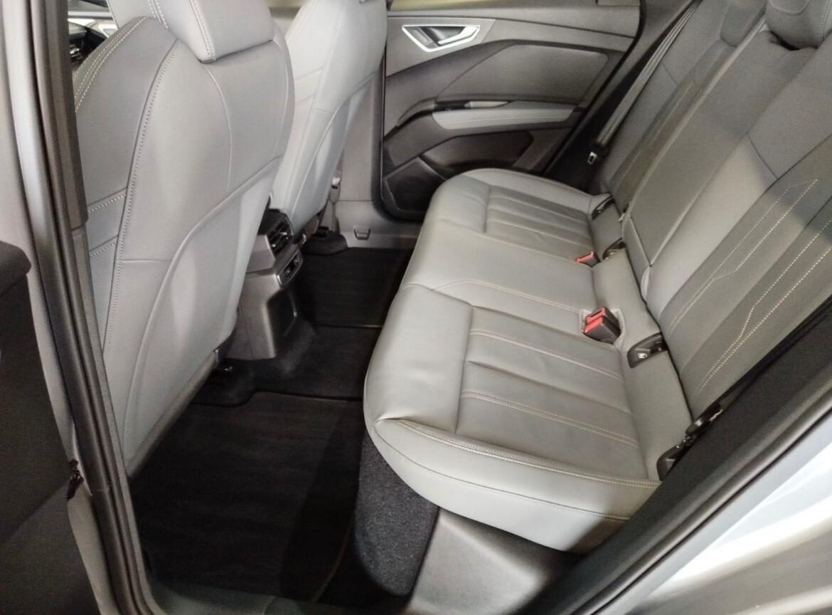 Audi Q4 e-tron Sportback 35 S line